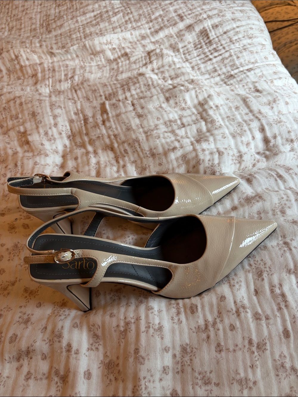 Franco Sarto Cream Patent Pointed Slingback Heels - Picture 5 of 17